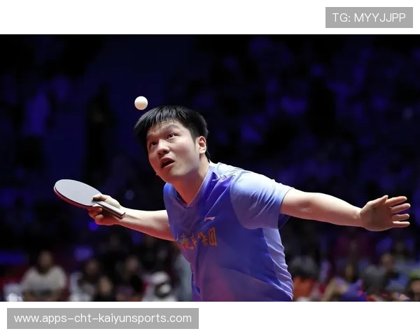 反手技艺惊艳全场，樊振东强势回归不容忽视，樊振东反手教学视频